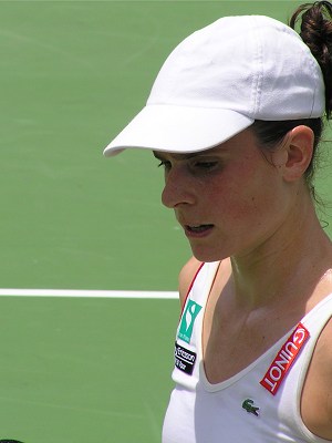 Nathalie Dechy (2005 Australian Open)